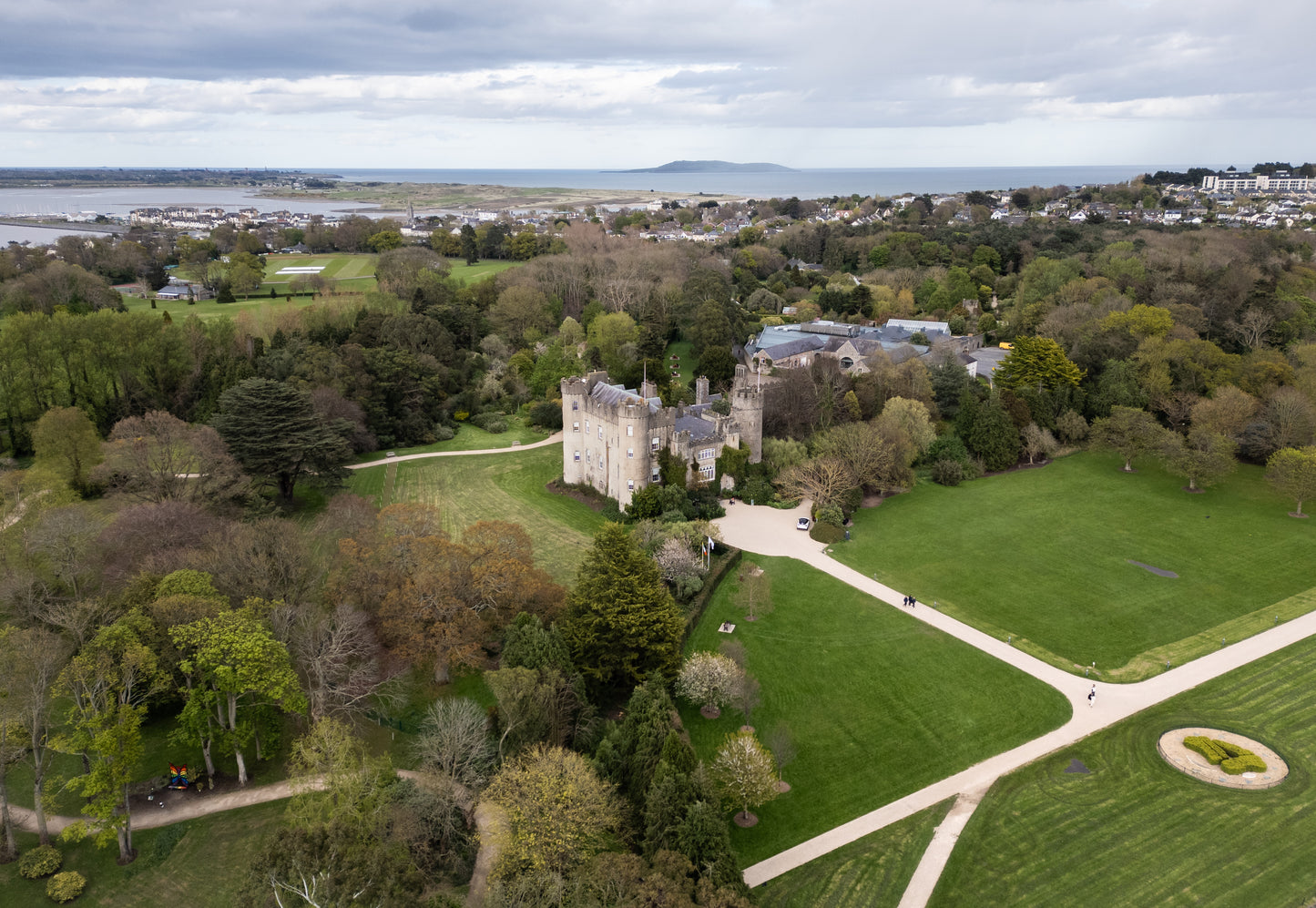 SPRING AT MALAHIDE CASTLE